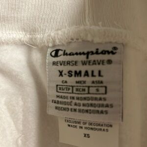 Ladies light fleece joggers.